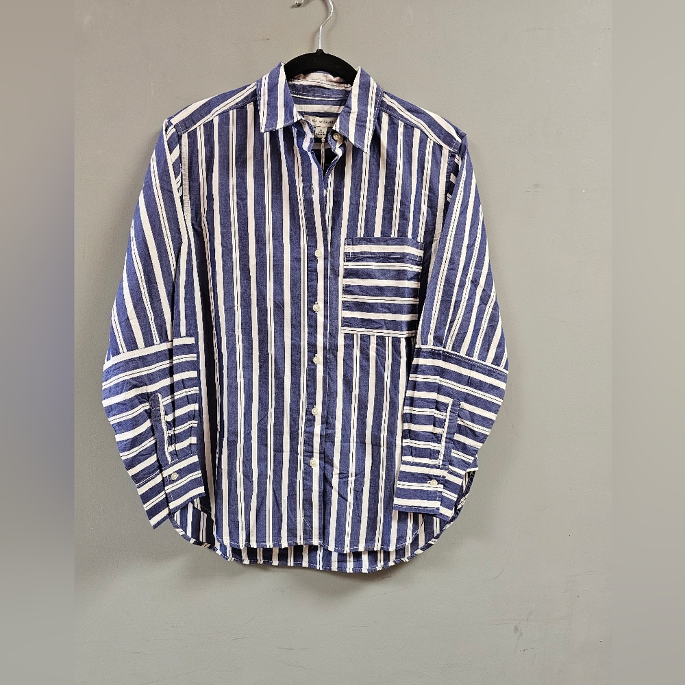 Women's Boxy Button-Down Tunic Top